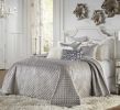 Aura Silver Queen Quilt Set