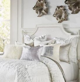 Zilar King White Velvet Duvet